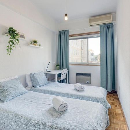 Travel & Live Bragas Apartment Porto Bagian luar foto