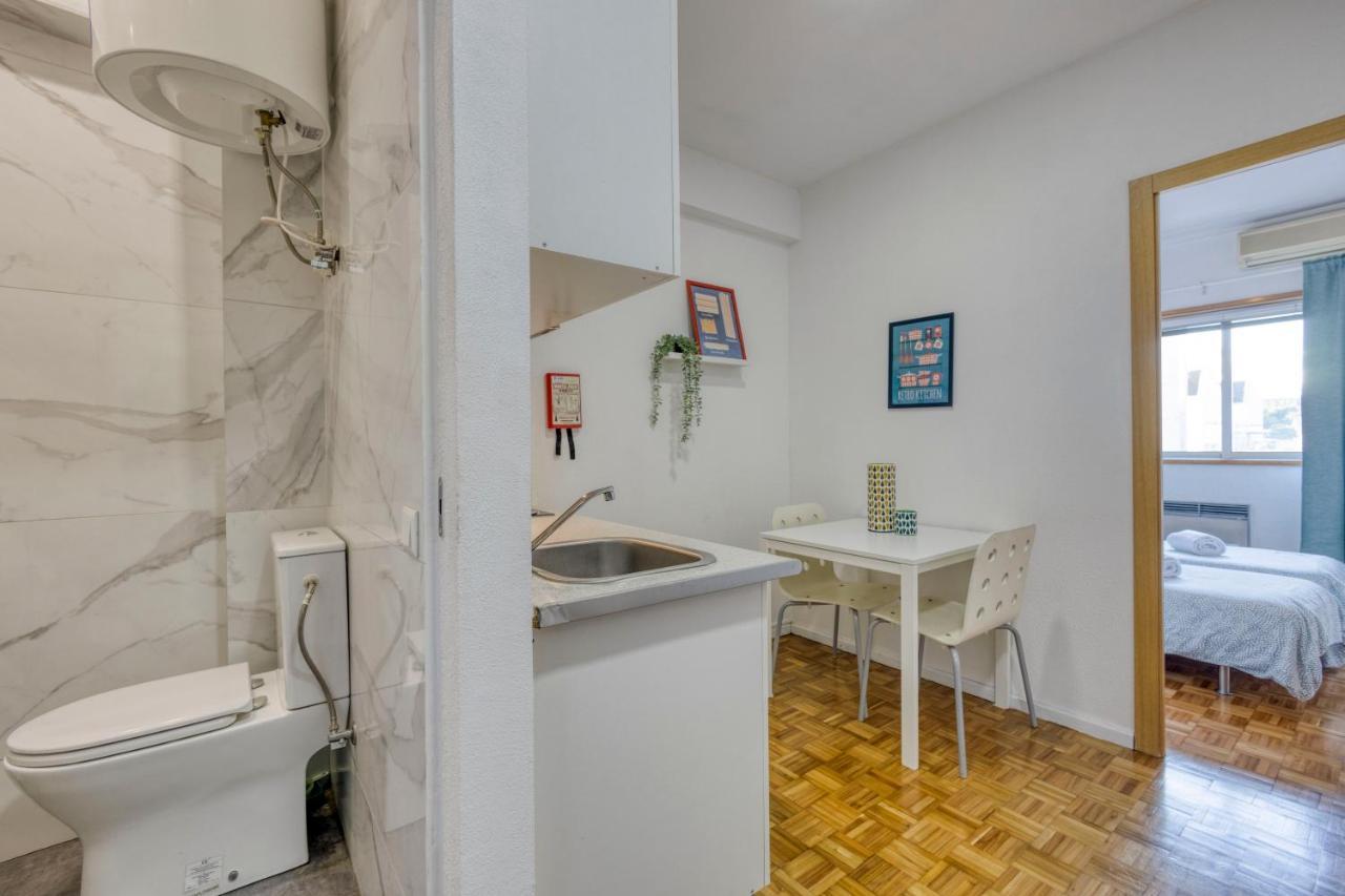 Travel & Live Bragas Apartment Porto Bagian luar foto